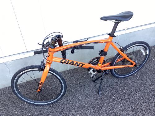 giant (ジャイアント) クロスバイク オレンジ　IDIOM1