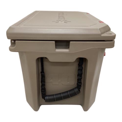 Snow peak (スノーピーク) クーラーボックス 40QT(38L相当) グレー UG-302GY ハードロッククーラー