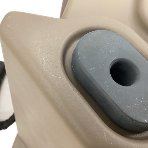 Snow peak (スノーピーク) クーラーボックス 40QT(38L相当) グレー UG-302GY ハードロッククーラー