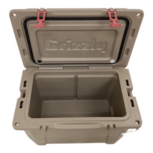 Snow peak (スノーピーク) クーラーボックス 40QT(38L相当) グレー UG-302GY ハードロッククーラー