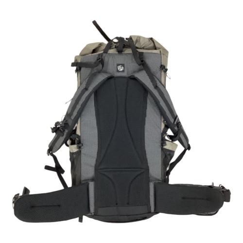 ZERO GRAM (ゼログラム) バックパック　LOST CREEK UL 40(45L) 　カーキ カーキ ZU2BPX2302 背面長 約41～45cm 31-40L(山小屋泊)