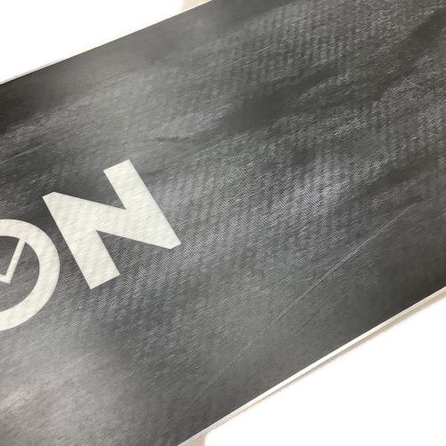 November (ノーベンバー) WHITELIVE スノーボード 154cm　2019-2020年モデル