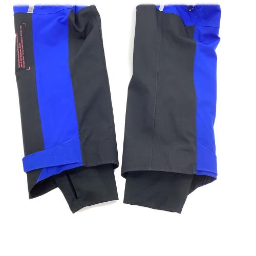 686(シックスエイトシックス) EXPLORATION THERMAGRAPH JACKET スノーボードウェア(ジャケット) メンズ SIZE L ブルー