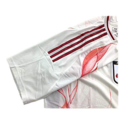 日本代表 (ニホンダイヒョウ) 2024年アウェイ サッカーユニフォーム IU0960 ホワイト SIZE 2XL 未使用