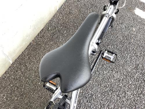 RENAULT (ルノー) 折りたたみ自転車 PLATINUM LIGHT8 シルバー