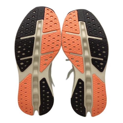 on (オン) ランニングシューズ クラウドサーファー マックス メンズ SIZE 26.5cm ホワイト