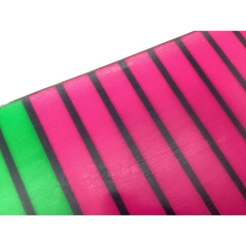 ファナティック Dime スノーボード 約140cm ピンク ファナティック Dime スノーボード 約140cm ピンク FANATIC