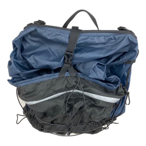 山と道 (ヤマトミチ) バックパック ブラック×ネイビー ONE