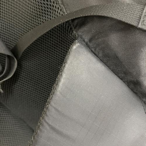 山と道 (ヤマトミチ) バックパック ブラック×ネイビー ONE