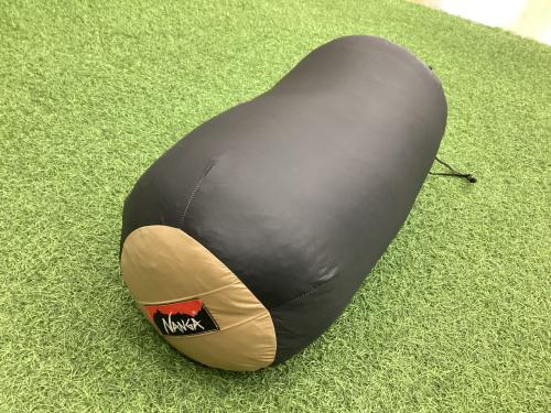NANGA (ナンガ) マミー型シュラフ(ダウン) ベージュ オーロラ900