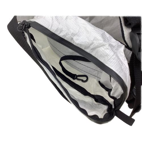 LITEWAY (ライトウェイ) バックパック ブラック×ホワイト