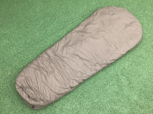 CARINTHIA (カリンシア) マミー型シュラフ(化繊) オリーブ DEFENCE 6　冬用