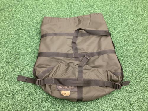 CARINTHIA (カリンシア) マミー型シュラフ(化繊) オリーブ DEFENCE 6　冬用