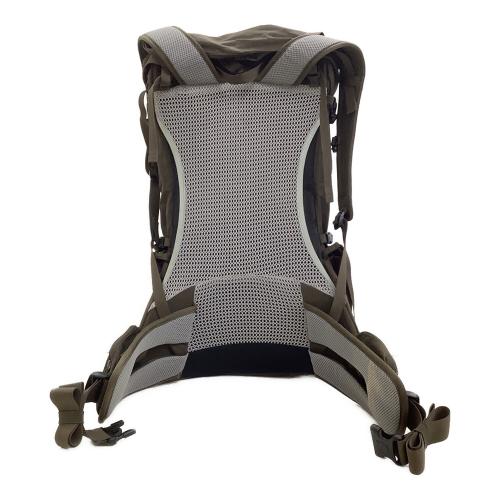 FJALLRAVEN (フェールラーベン) バックパック ダークオリーブ Lappland Friluft 45 ダークオリーブ Lappland Friluft 45