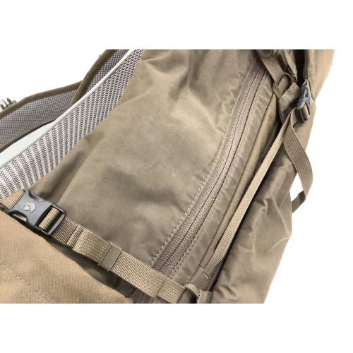 FJALLRAVEN (フェールラーベン) バックパック ダークオリーブ Lappland Friluft 45 ダークオリーブ Lappland Friluft 45