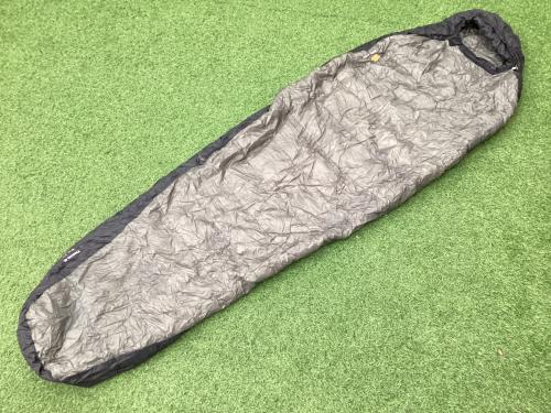 MOUNTAIN HARD WEAR (マウンテンハードウェア) マミー型シュラフ(ダウン) グレー×ブラック ファントム45