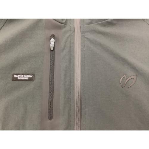 MASTER BUNNY EDITION (マスターバニーエディション) アウター ゴルフウェア(トップス) 758-5220901 4WAYストレッチブルゾン メンズ SIZE M グレー