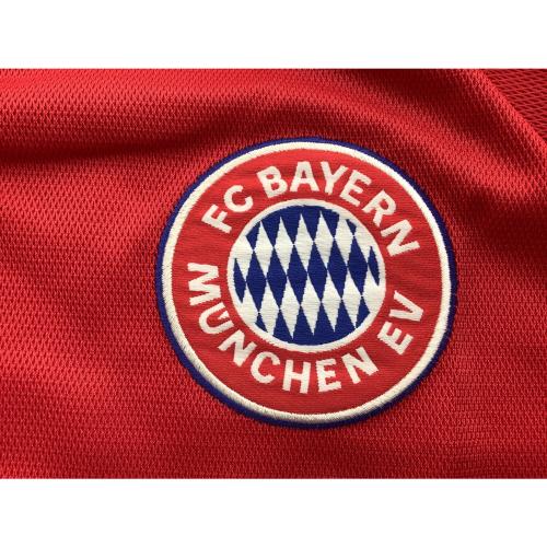 バイエルン・ミュンヘン サッカーユニフォーム 697833 2001-02　エウベル【9】 メンズ SIZE O レッド