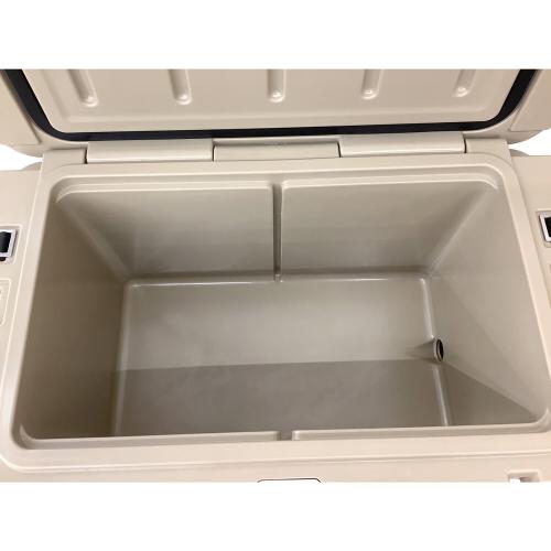 OUTPUT LIFE (アウトプットライフ) クーラーボックス 45QT ベージュ ROTO MOLDED COOLER