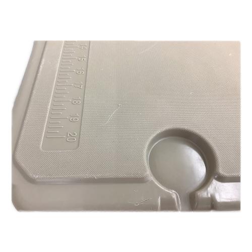 OUTPUT LIFE (アウトプットライフ) クーラーボックス 45QT ベージュ ROTO MOLDED COOLER