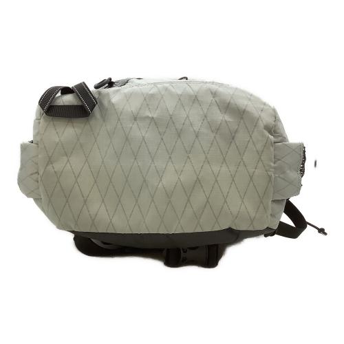and wander (アンドワンダー) バックパック 574-3975089 グレー×ブラック X-Pac 30L Backpack　21-30L(日帰り)
