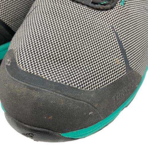 inov-8 (イノヴェイト) TERROC ミドルカット トレッキングシューズ メンズ 実寸27.5cm グレー×グリーン