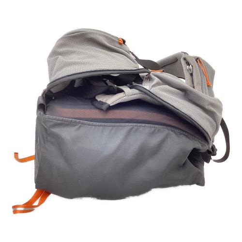 GOSSAMER GEAR (ゴッサマーギア) FASTKUMO　バックパック グレー　31-40L(山小屋泊)
