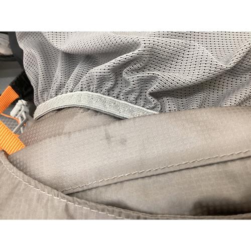 GOSSAMER GEAR (ゴッサマーギア) FASTKUMO　バックパック グレー　31-40L(山小屋泊)