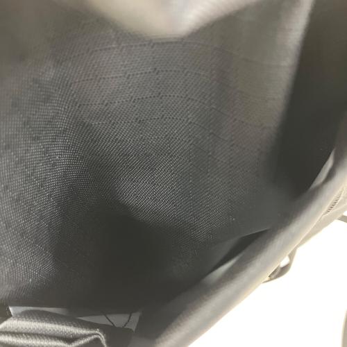 MOUNTAIN HARD WEAR (マウンテンハードウェア) バックパック ブラック スクランブラー25