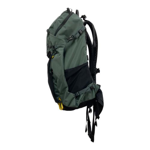 MOUNTAIN HARD WEAR (マウンテンハードウェア) バックパック OU9796 グリーン JMT35