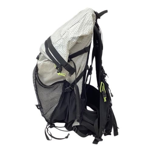 Karrimor (カリマー) バックパック 501142 ホワイト×ブラック cleave 30 Medium