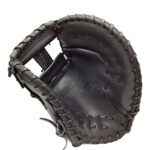 スペシャルオーダー 硬式グローブ ネーム刺繍有 ブラック