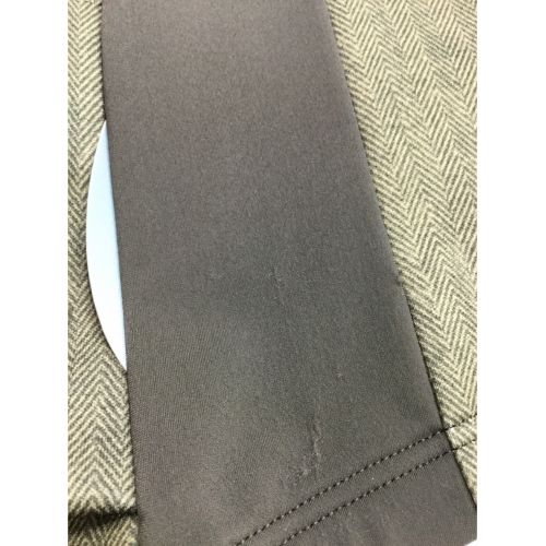 kapelmuur (カペルミュール) レーシングサーモジャケット オリーブ