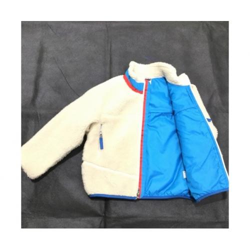 Patagonia トレッキングウェア ベージュ