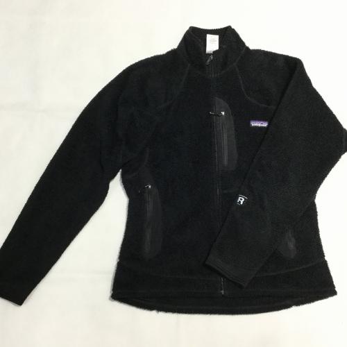 Patagonia トレッキングウェア ブラック R2ジャケット