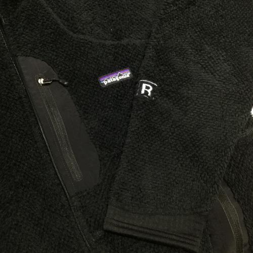 Patagonia トレッキングウェア ブラック R2ジャケット