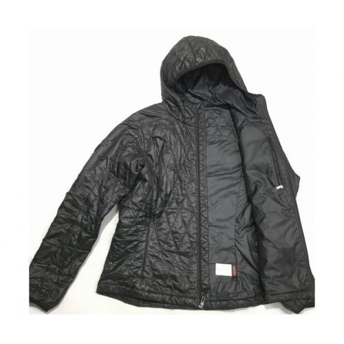 Patagonia (パタゴニア) 中綿ジャケット ブラック