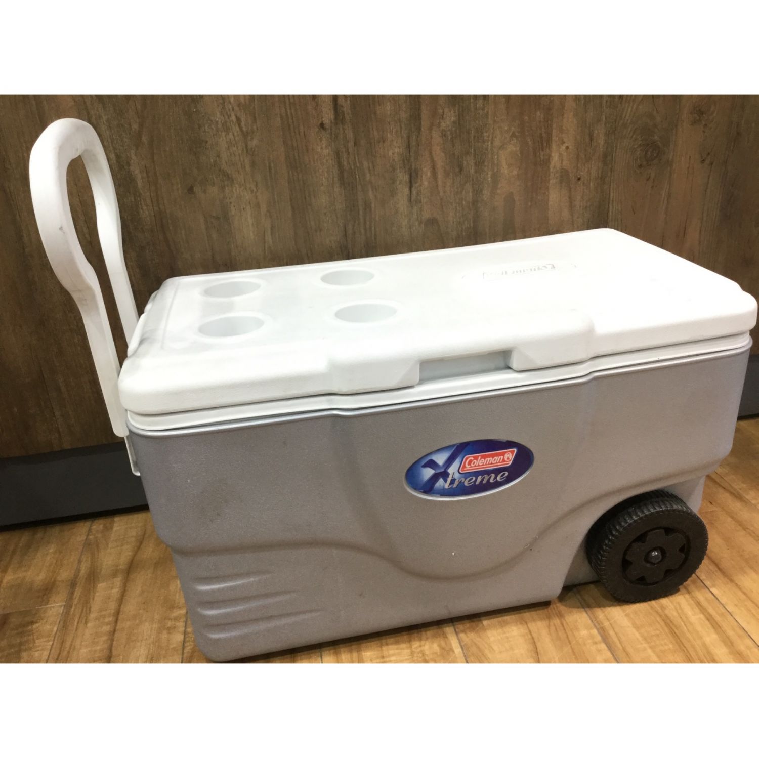 Coleman コールマン ホイールクーラー 62qt エクストリーム シルバー 6262 トレファクonline