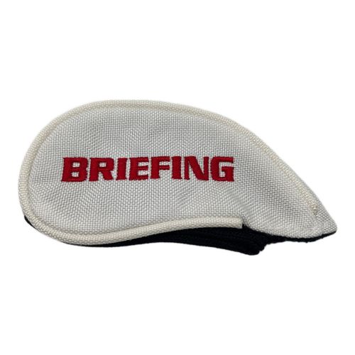 BRIEFING (ブリーフィング) ヘッドカバー ホワイト×レッド 5.6.7.8.9.P.A.S.X