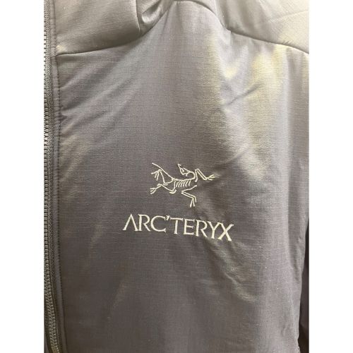 ARC'TERYX (アークテリクス) トレッキングウェア(ジャケット) メンズ ブラック アトム AR フーディ 24105