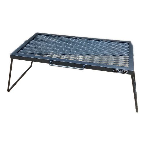 サンゾー工務店 (サンゾーコウムテン) アウトドアテーブル 66.5×39.5×29cm IRON TABLE