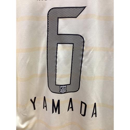 浦和レッズ (ウラワレッズ) サッカーユニフォーム メンズ SIZE XL アイボリー 山田暢久【6】 2013アウェイユニフォーム 517530-710