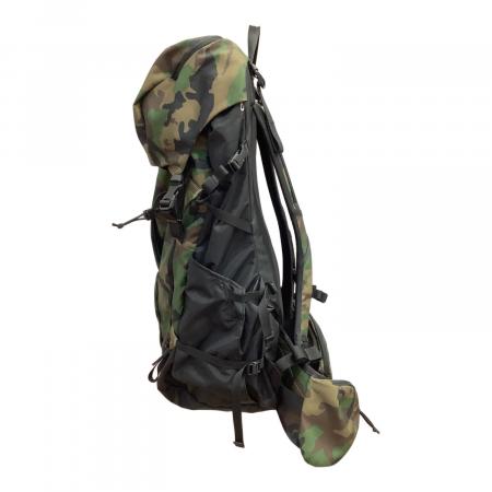 THE NORTH FACE (ザ ノース フェイス) バックパック 迷彩柄 NM61810