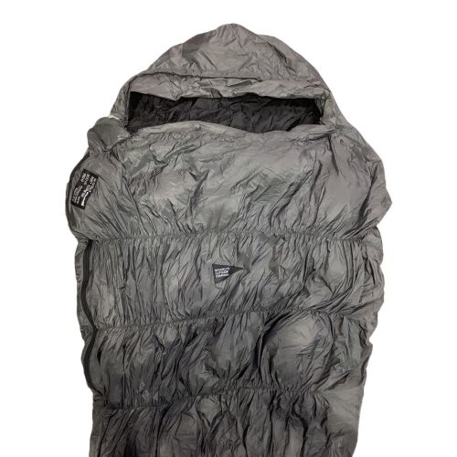 BROOKLYN OUTDOOR COMPANY (ブルックリンアウトドアカンパニー) マミー型シュラフ(ダウン) The Catskills Sleeping Bag 800FP / 750g 【冬用】 身長180-185cm前後まで対応