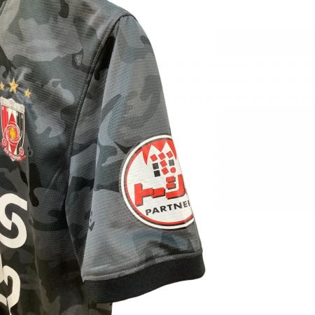 浦和レッズ (ウラワレッズ) 【22】阿部勇樹 サッカーユニフォーム
