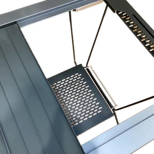 ZANE ARTS (ゼインアーツ) アウトドアテーブル シルバー×ブラック トードテーブル