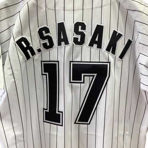 千葉ロッテマリーンズ (チバロッテマリーンズ) 応援グッズ SIZE L ホワイト×ブラック 【17】佐々木 朗希 ★ ユニフォーム レプリカ 12JRMM0117