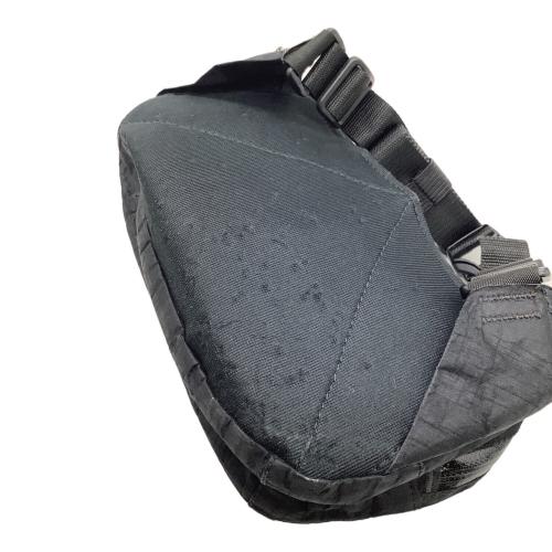 Hyperlite Mountain Gear (ハイパーライトマウンテンギアー) ショルダーバッグ ブラック バーサ