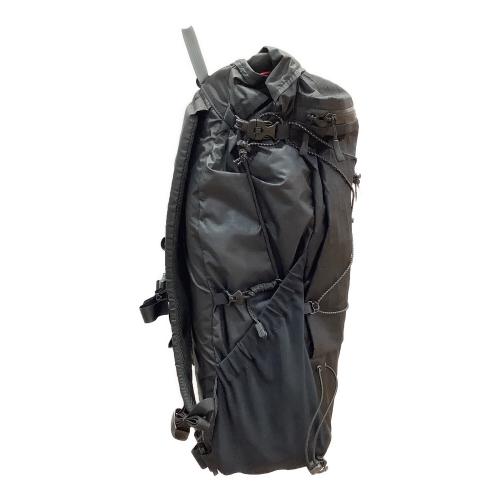 山と道 (ヤマトミチ) バックパック Mサイズ ブラック 品薄アイテム MINI