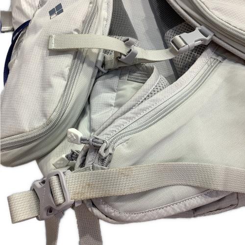 mont-bell (モンベル) バックパック ホワイト 1133286 アルパイン ライトパック 20 背面長 約46～50cm ～20L(日帰り)